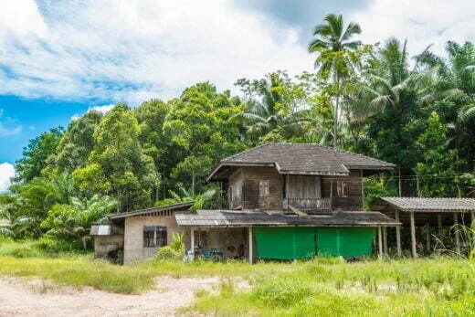 old wooden house dan sawi district - chumphon province