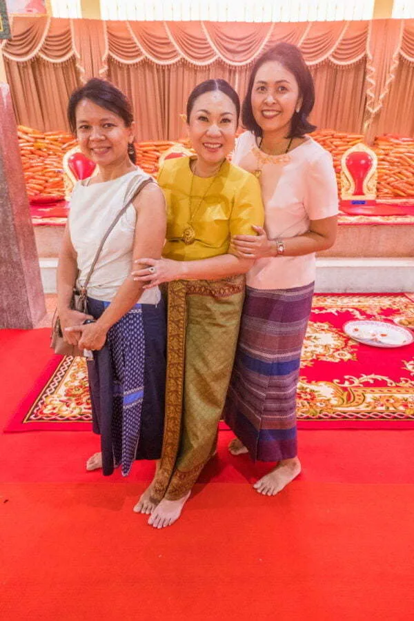 the 3 friends ceremony kathina kanchanaburi