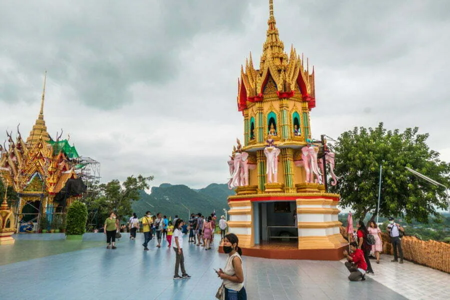 wat tham suea terrace kanchanaburi