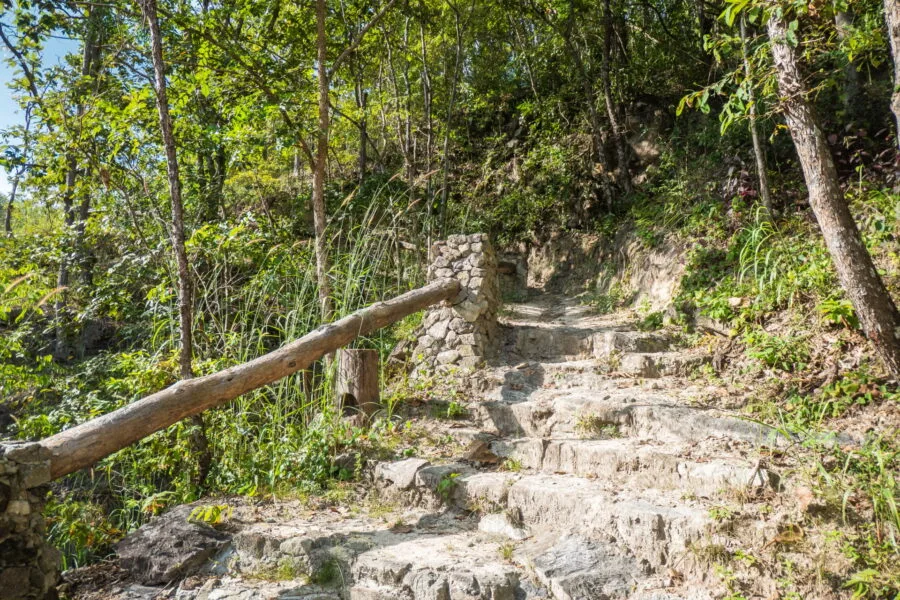 start hiking ob khan national park
