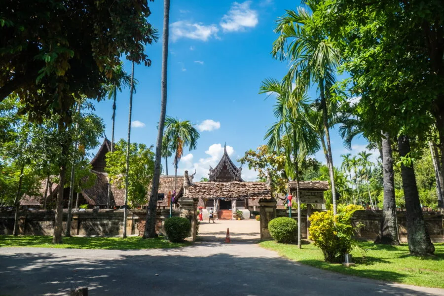 entrance wat intharawat - chiang mai