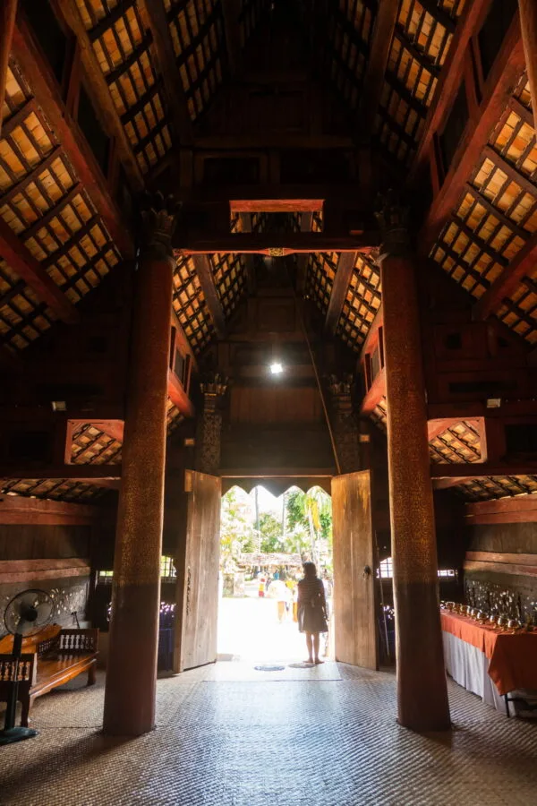 interior viharn wat intharawat - chiang mai