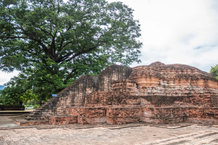 ancient prang wat wihan thong historical site phitsanulok