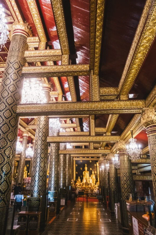 at wat phra sri rattana mahathat - phitsanulok