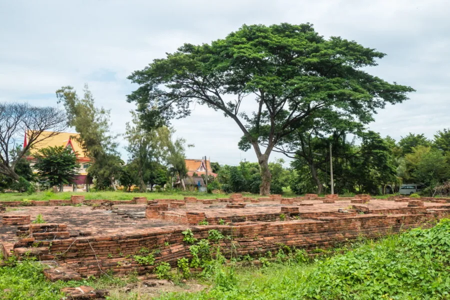 ruins wat aranyik phitsanulok