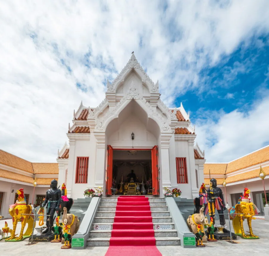 king naresuan phitsanulok shrine