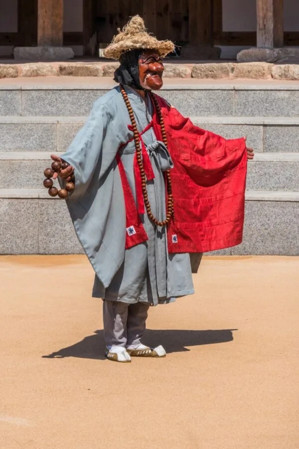 traditional dance hahoe masks