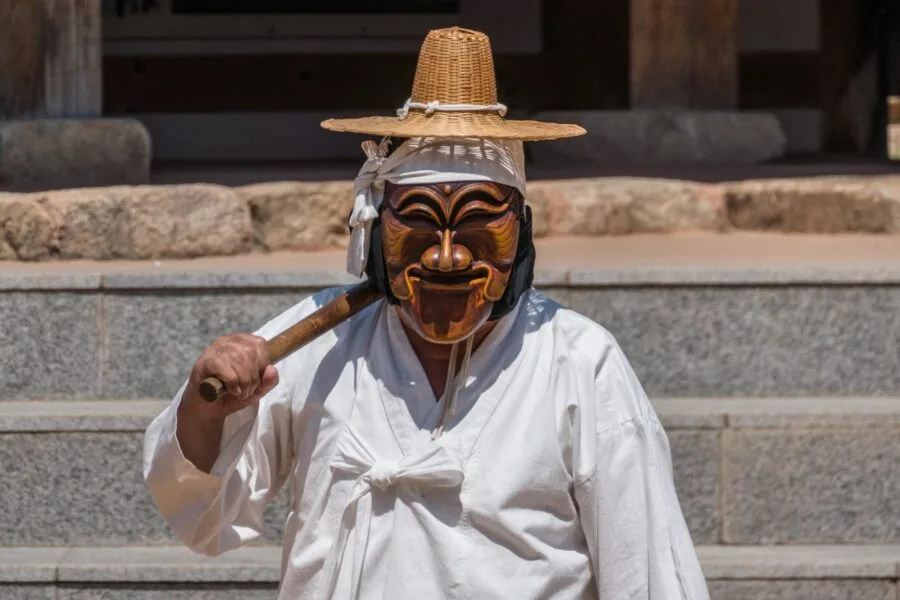 traditional dance hahoe masks