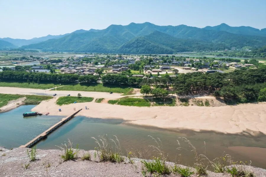 Buyongdae Hahoe Cliff Viewpoint
