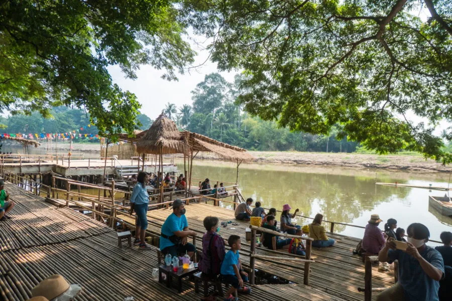riverside - ban rachan old market - singburi