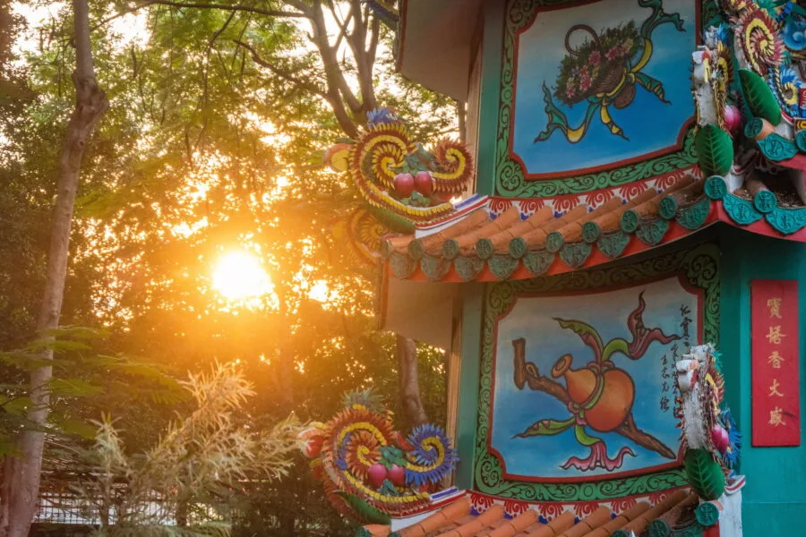 sunset dragon descendants museum - suphan buri