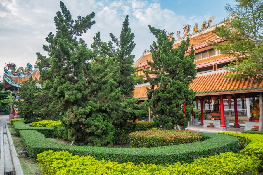garden - dragon descendants museum - suphan buri