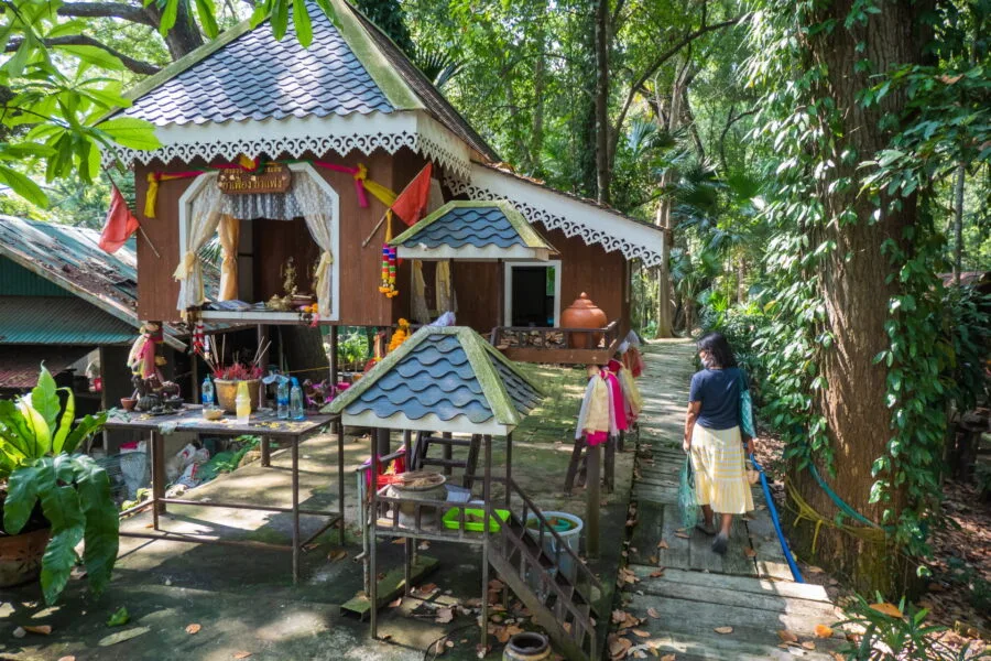 house spirit - ban rachan old market - singburi
