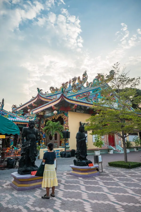 jitima prayer - dragon descendants museum - suphan buri