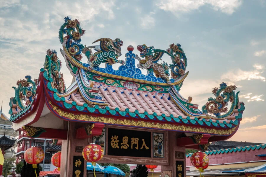 roof gate city pillar shrine - dragon descendants museum - suphan buri