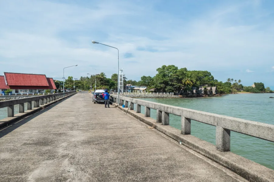 laem sok ferry ko kood quay