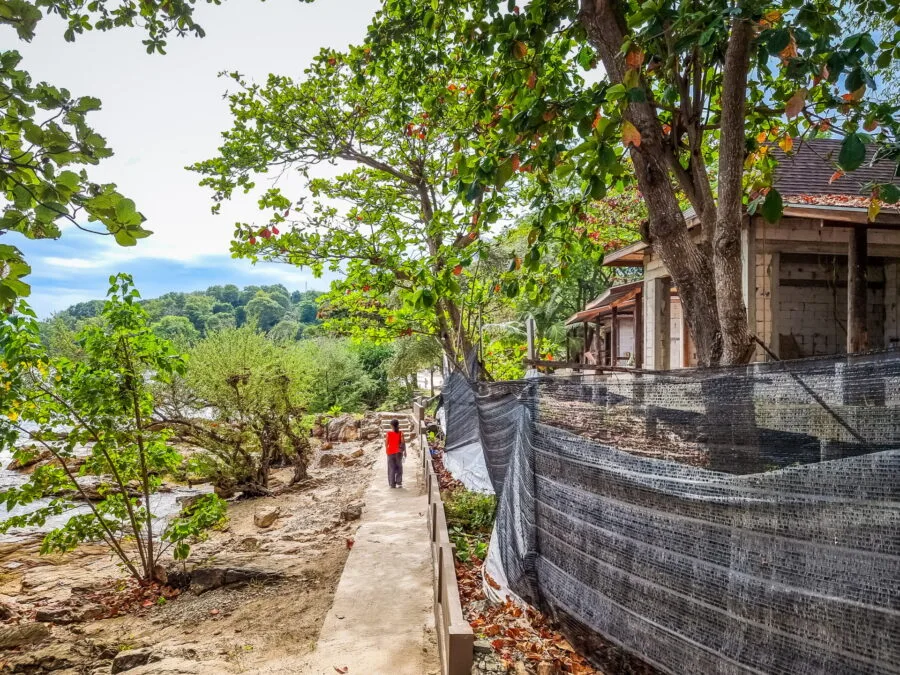 walk to ao phai ko samet