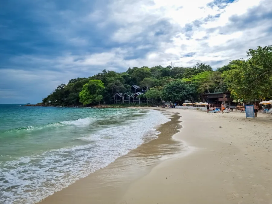 ao tubtim beach in front of reef ko samet