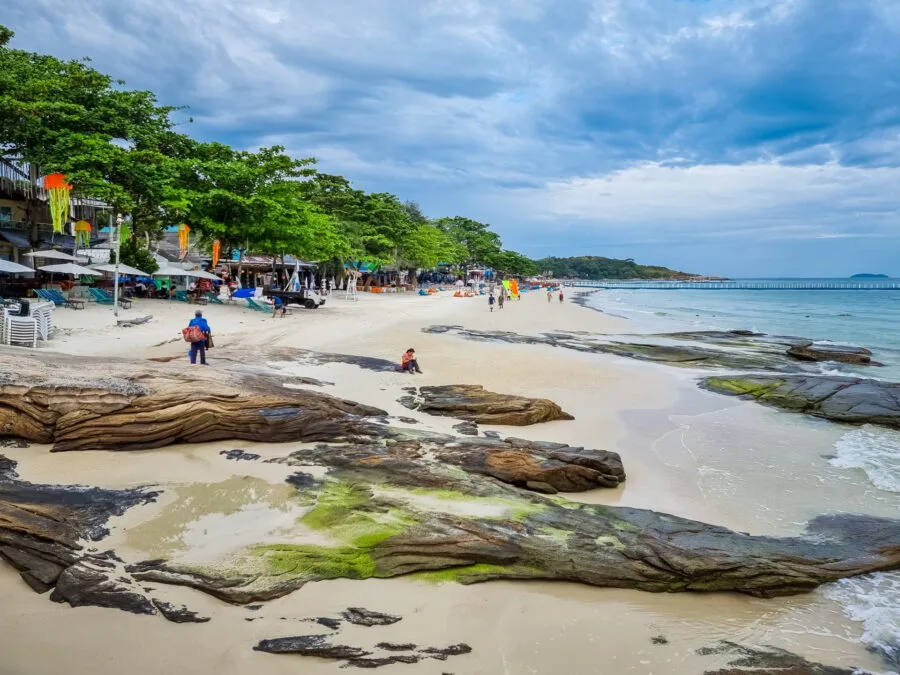 sai kaew ko samet beach