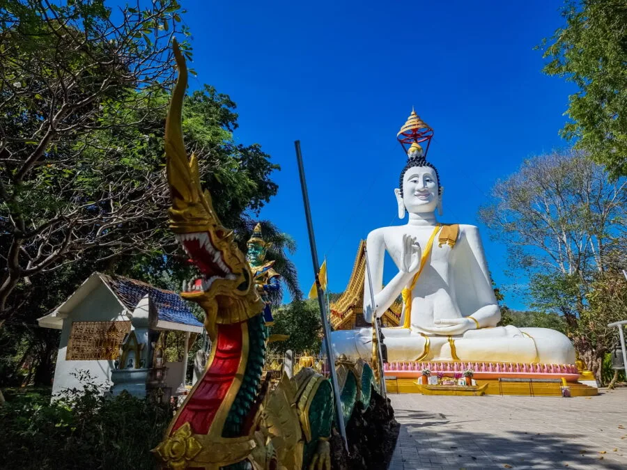 statue buddha temple village ko samet