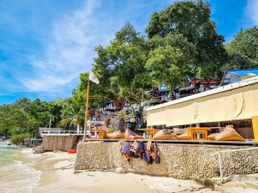 restaurant ban thai sang thian resort ko samet