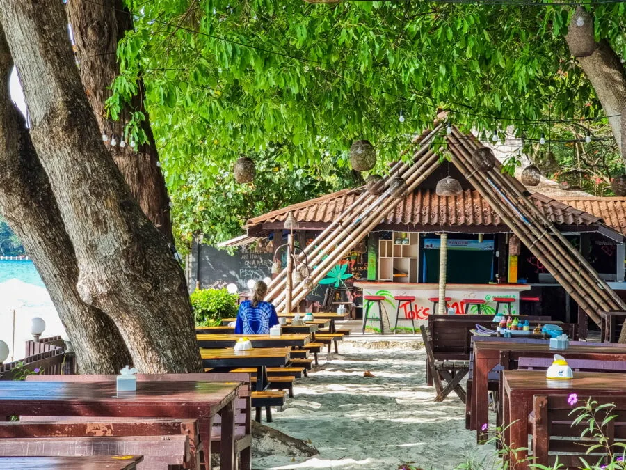 restaurant tok little hut ko samet