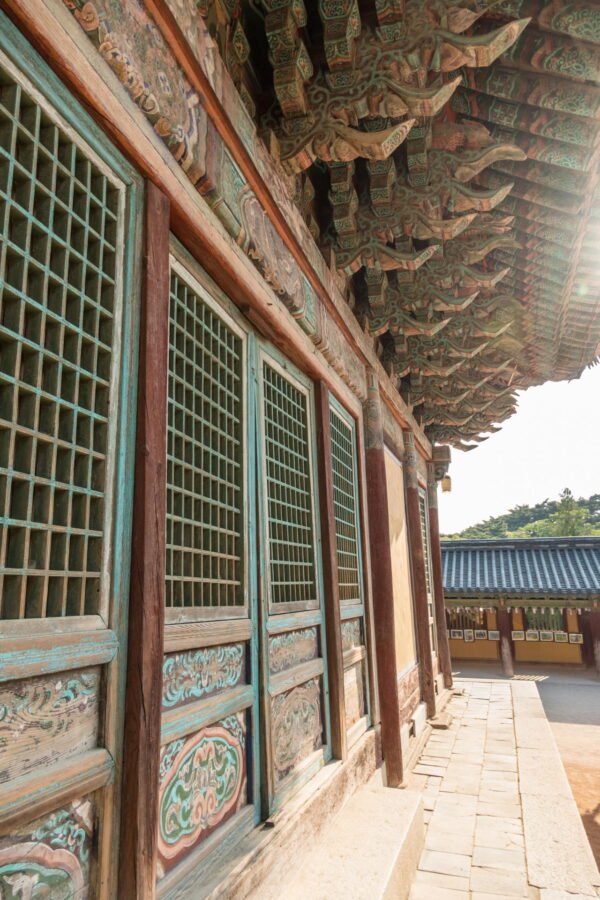 detail façade hall daeungjeon temple bulguksa gyeongju