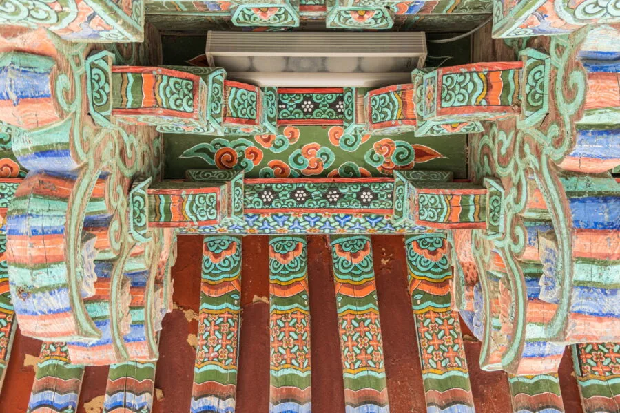 detail ceiling cloister temple bulguksa gyeongju