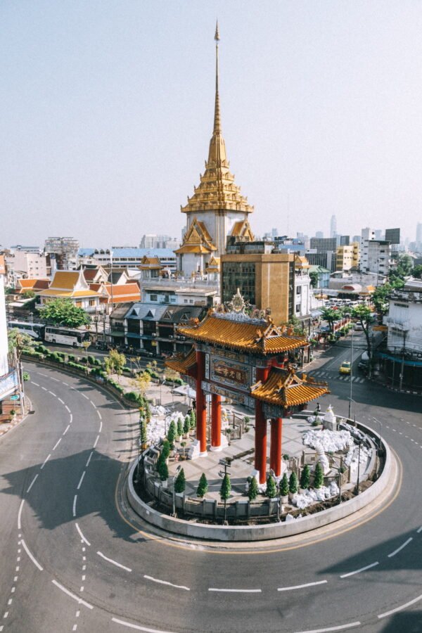 chinatown gate et wat traimit bangkok