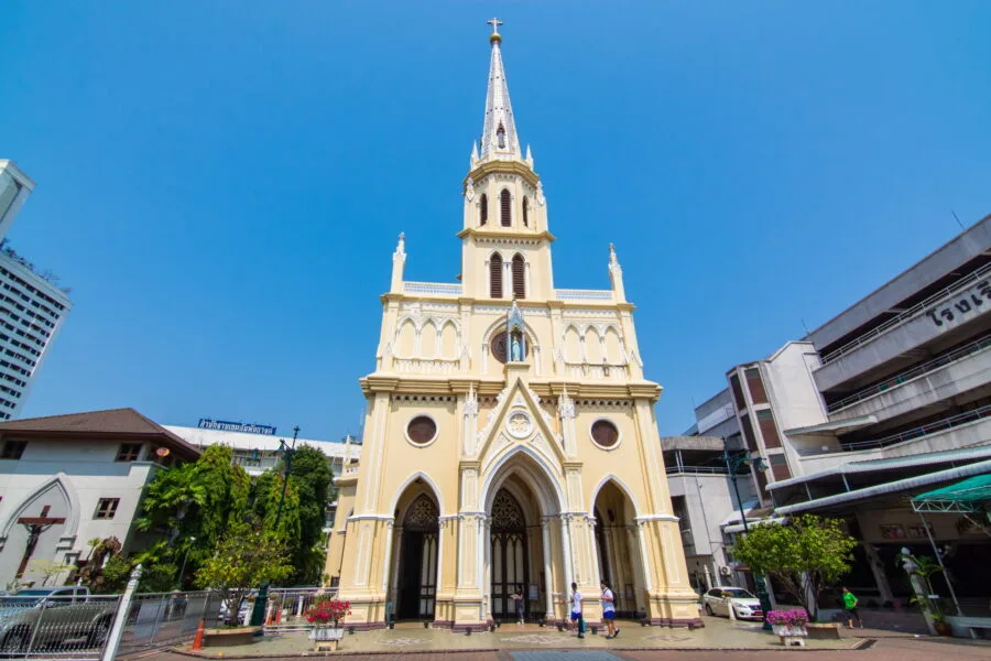 facade holy rosary church bangkok