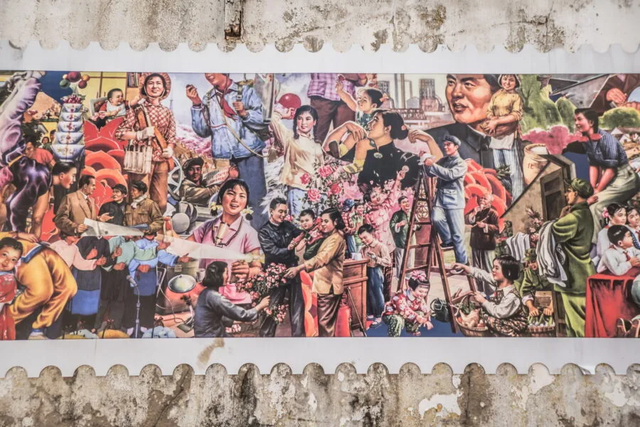 street art san chao rong kueak talat noi