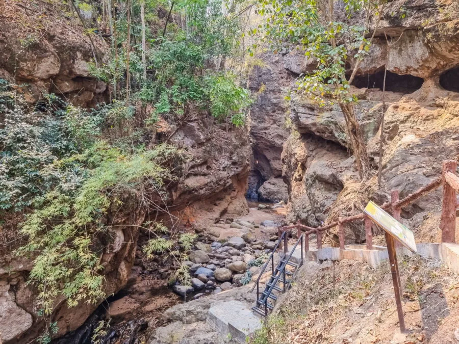 pam bok waterfall pai thailand