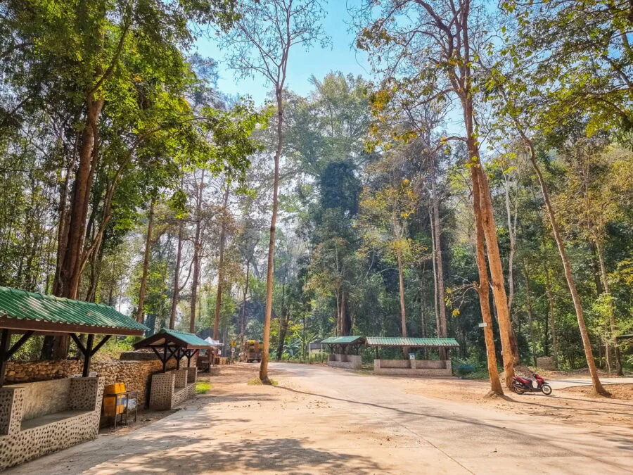 pai sai ngam natural mineral spring