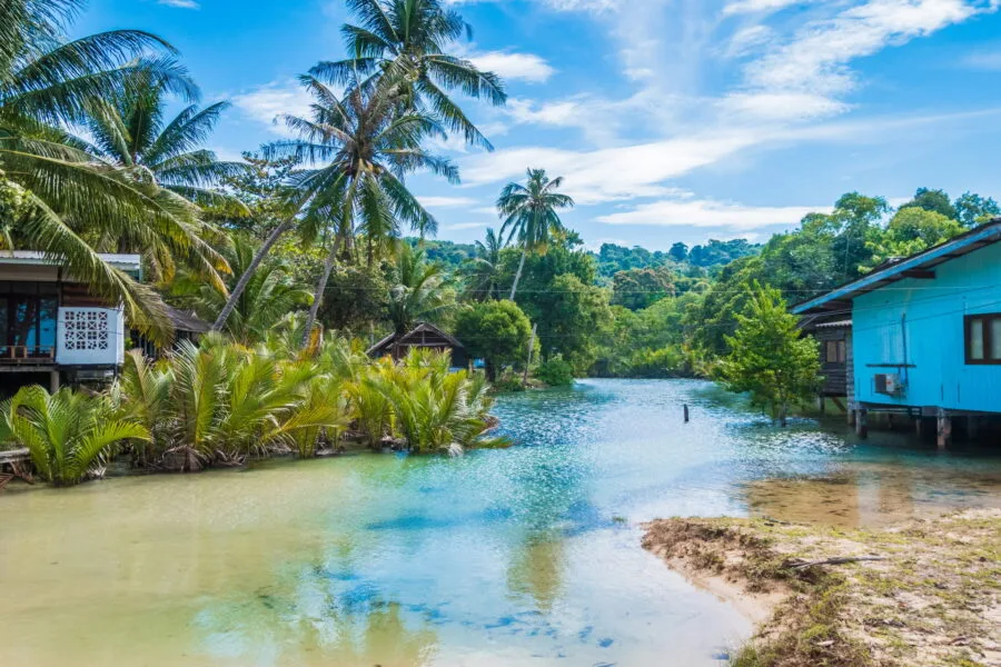 canal A-Na-Lay Resort ko kood