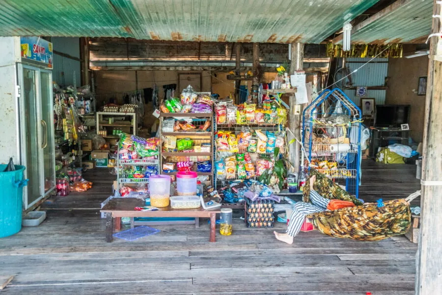 épicerie du village ao yai ko kood