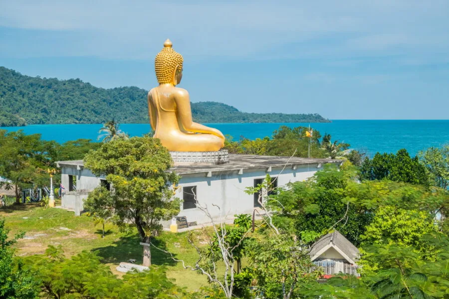 grand bouddha wat ao salad ko kood