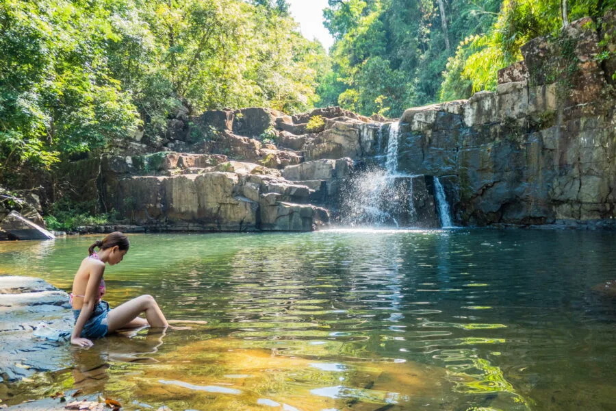 khlong yai kee waterfall ko kood