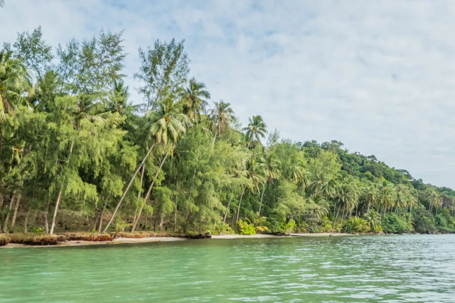 plage khlong yai kee ko kood