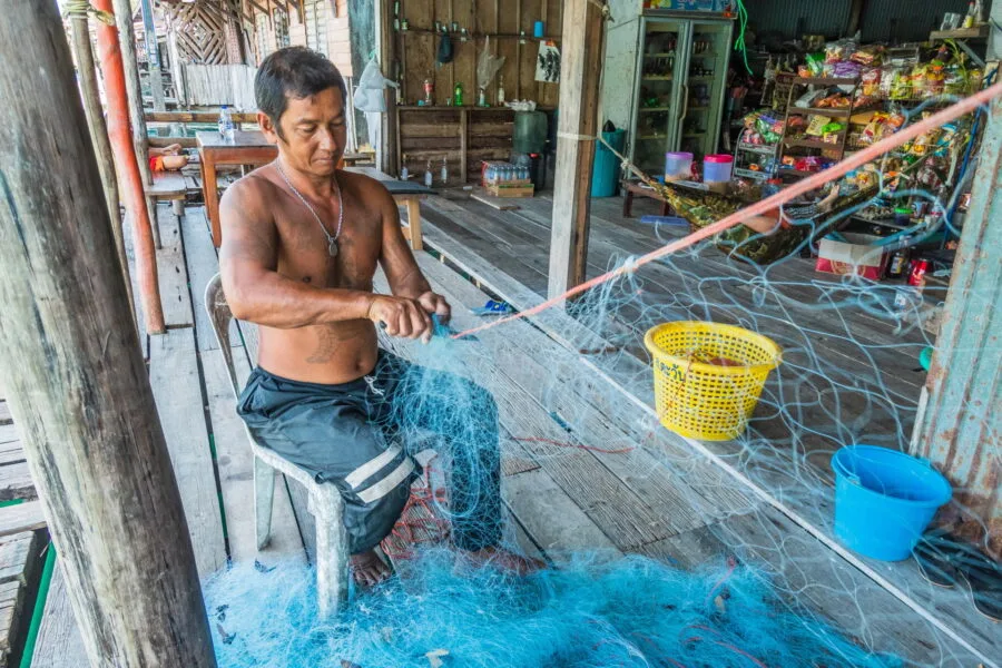 reparation filet peche village ao yai ko kood