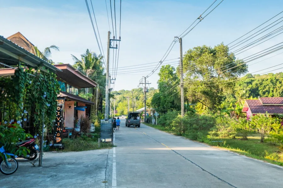 rue principale khlong chao ko kood