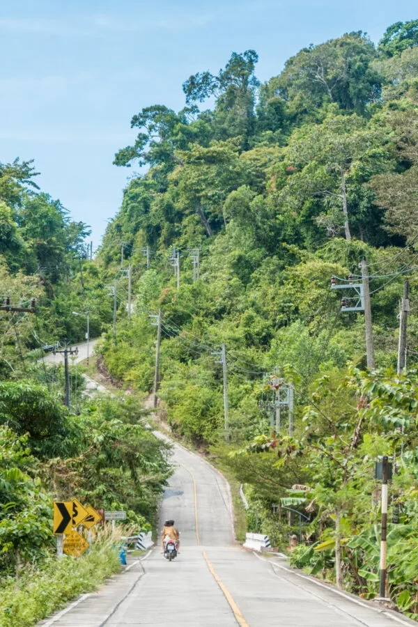 sur la route ile ko kood thailande