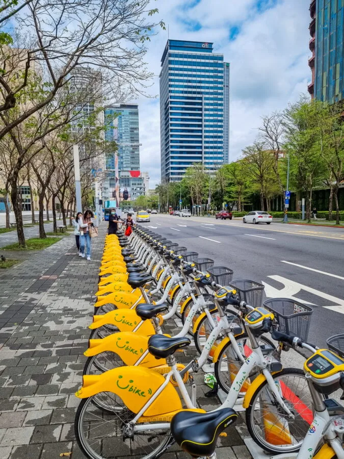 youbike taipei bike row