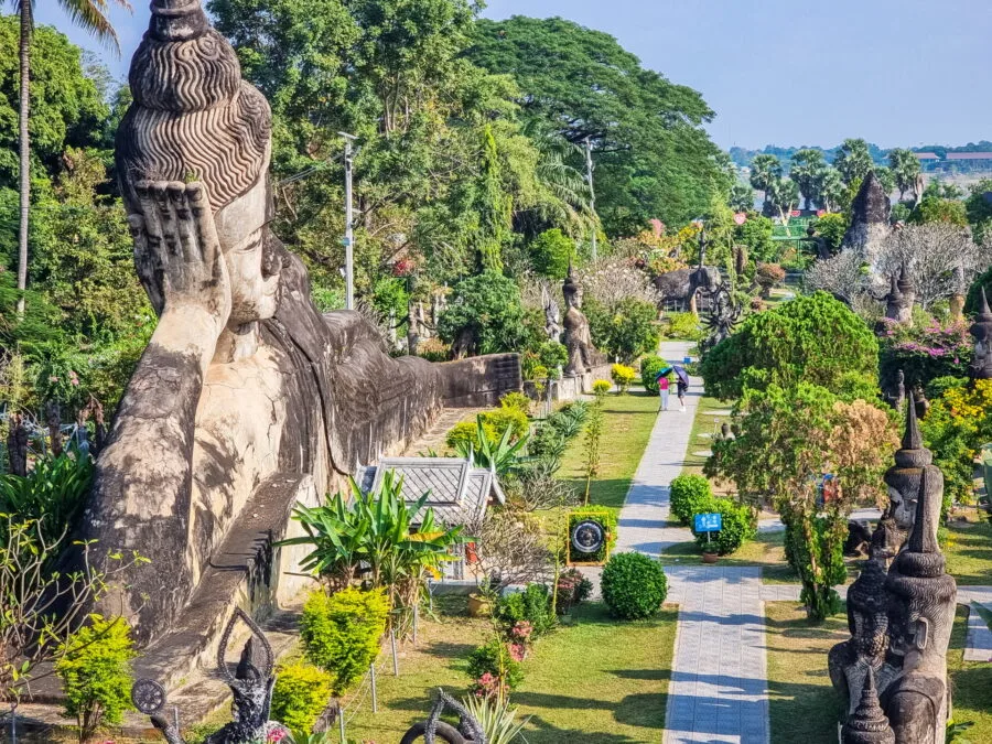 big reclining buddha park vientiane