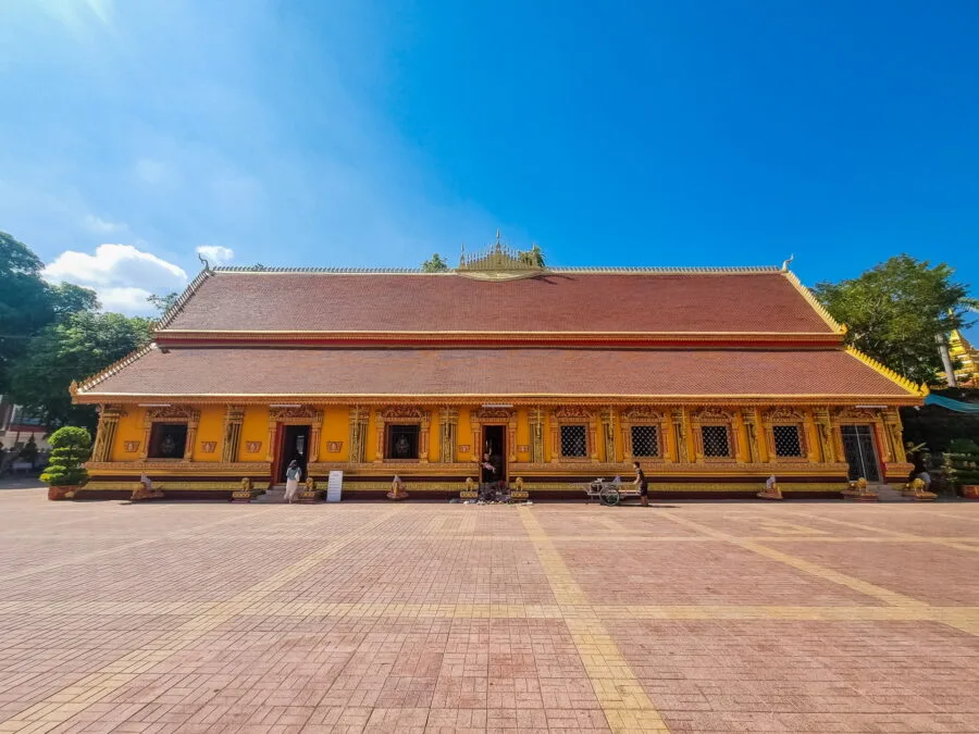 great hall vat simuong Vientiane