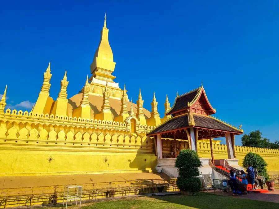prayer place that luang vientiane