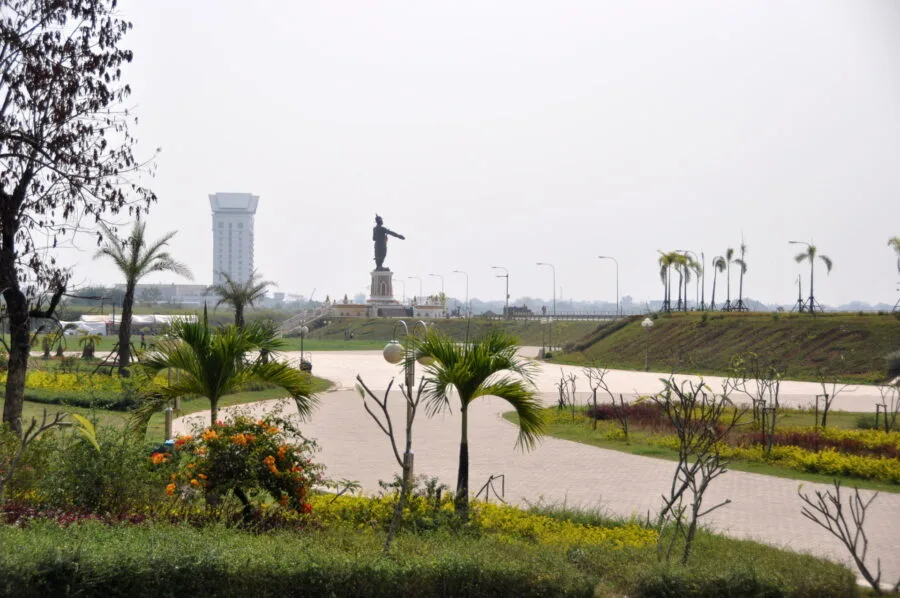 Chao Anouvong Park Vientiane 2012