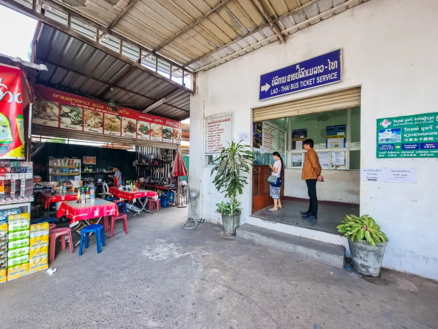 thai-lao bus ticket vientiane