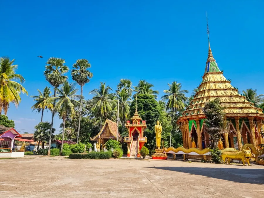 view together vat ho pha near vientiane