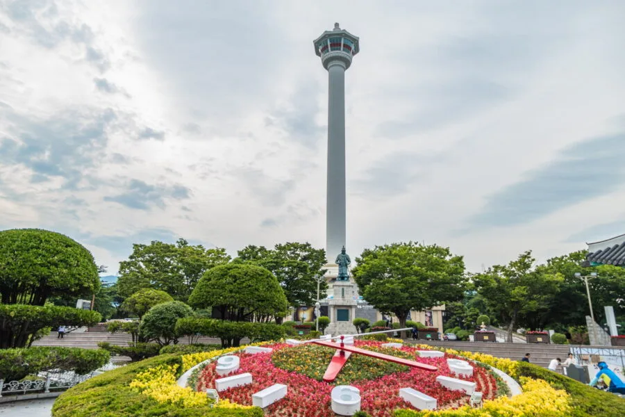 flower clock yongdusan park busan tower