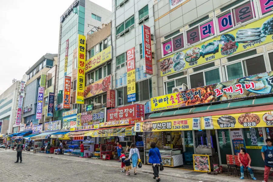 seafood restaurants near jagalchi market busan